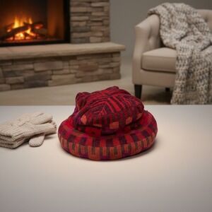 Maggie White England Wool Beret Tam Hat Handmade Artisan Red Burgundy
